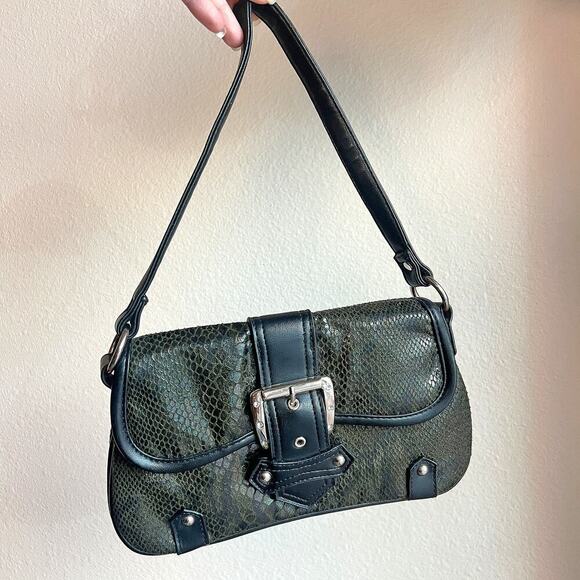 NEW Green Faux Leather Snake Print Rhinestone Buckle Handbag - Picture 1 of 7